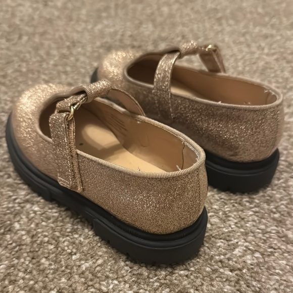 Gold Glitter Kids Shoes - 9 toddler - Picture 3 of 7